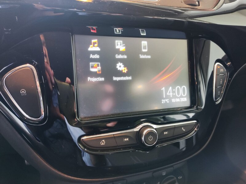 OPEL Corsa 5ª serie Corsa 1.4 90CV GPL Tech 5 porte Black Edition