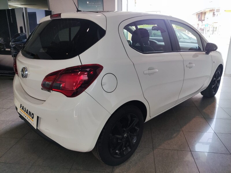 OPEL Corsa 5ª serie Corsa 1.4 90CV GPL Tech 5 porte Black Edition